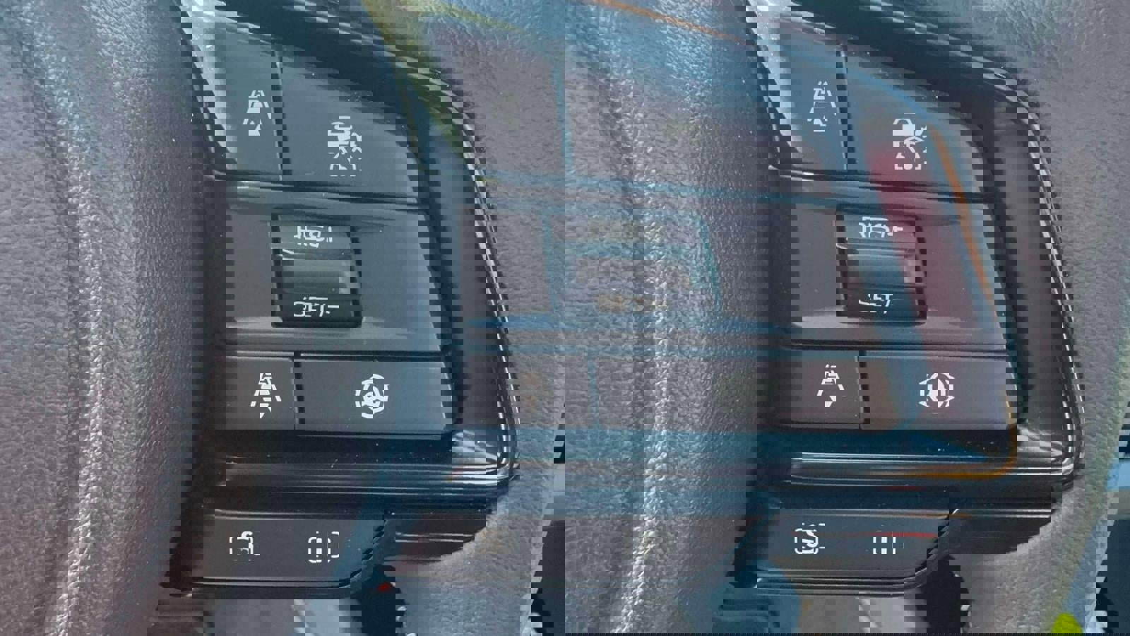 Certified 2025 Subaru Forester Premium image 16