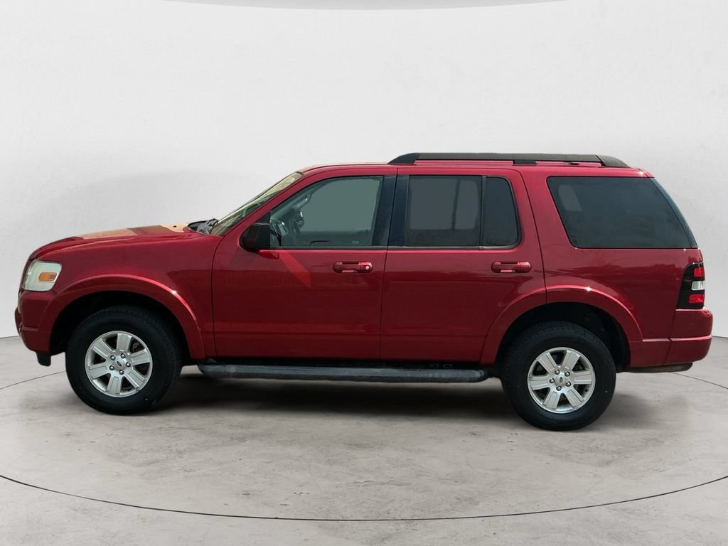 Used 2010 Ford Explorer XLT AWD/4WD image 8