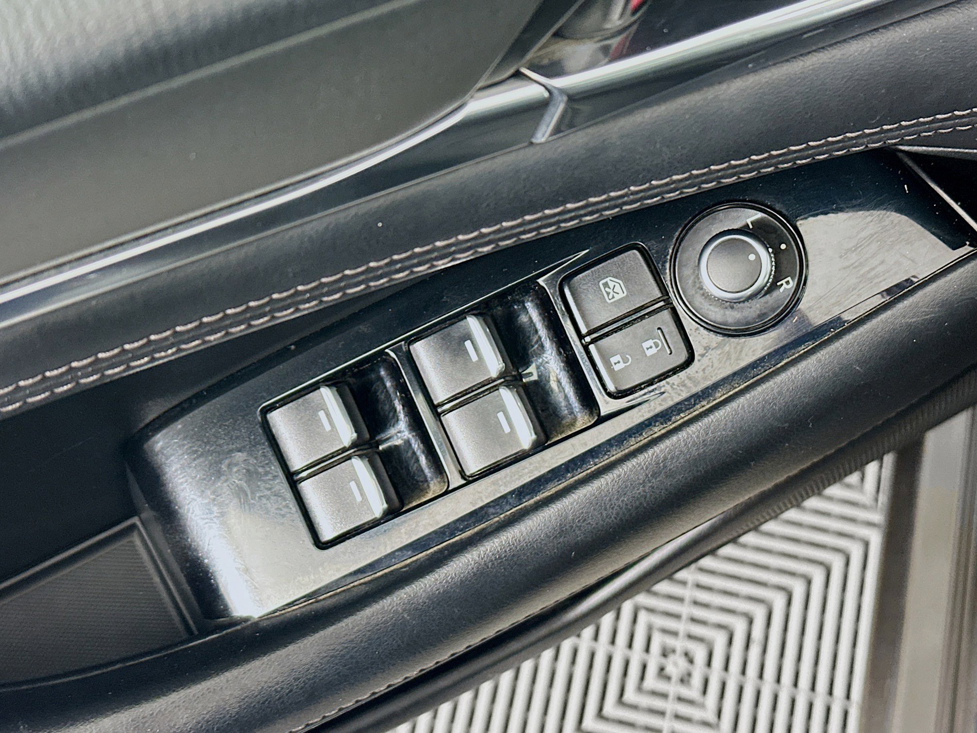 Used 2018 MAZDA MAZDA6 Touring image 15