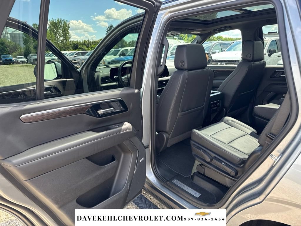 Used 2025 Chevrolet Tahoe Z71 w/ Comfort Package AWD/4WD image 20