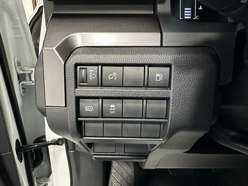 Used 2025 Toyota 4Runner SR5 image 15