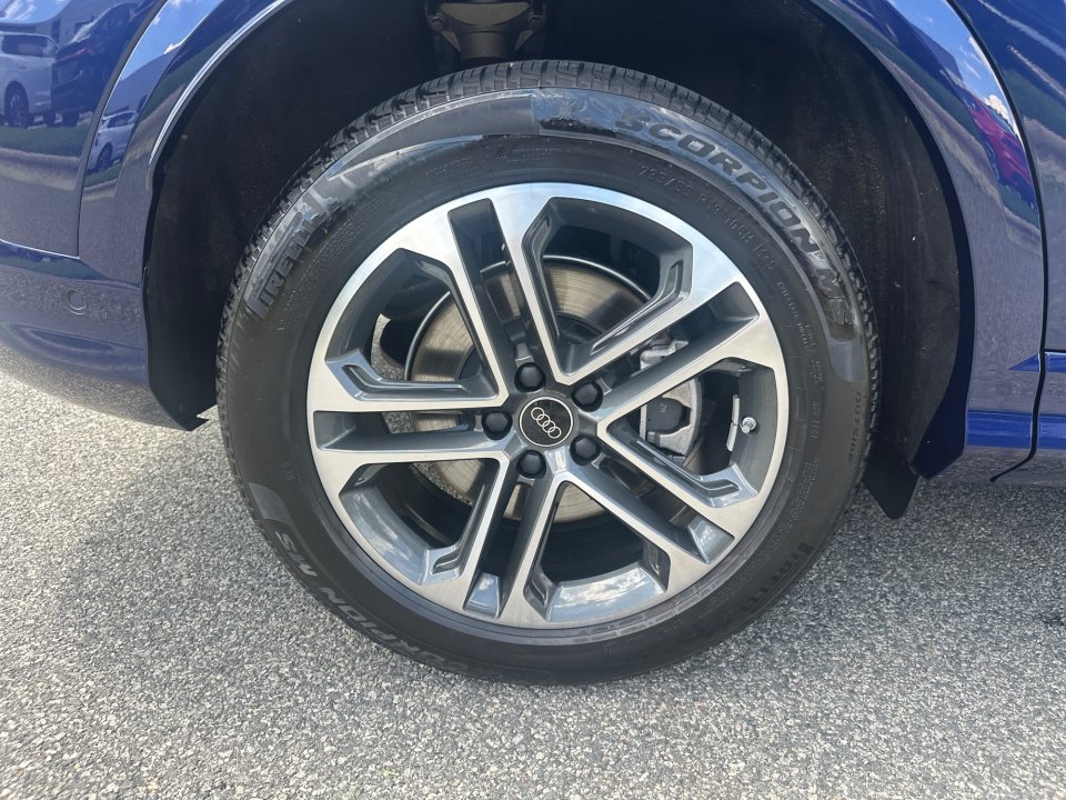 Certified 2025 Audi Q5 Prestige AWD/4WD image 23