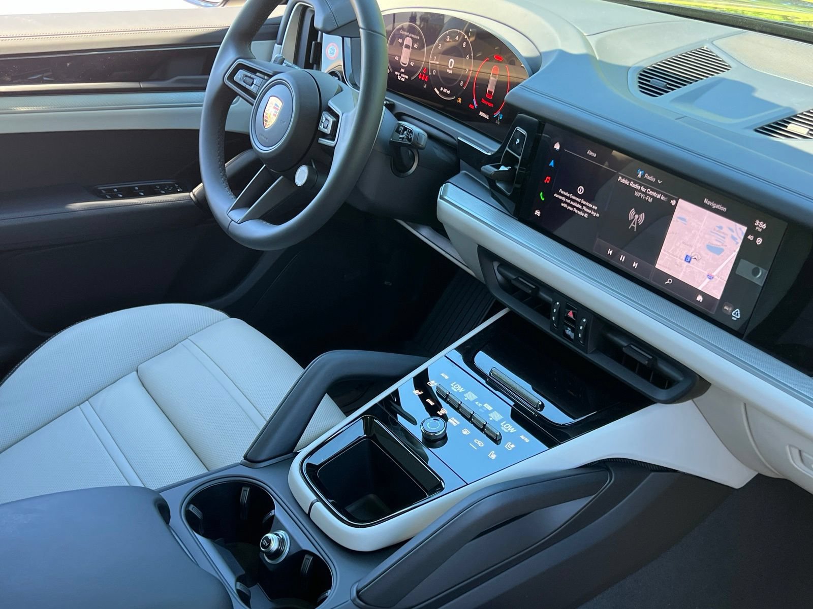 New 2026 Porsche Cayenne AWD/4WD image 15