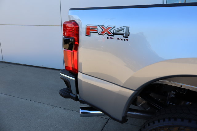 New 2027 Ford F250 Lariat w/ Lariat Ultimate Package AWD/4WD image 13
