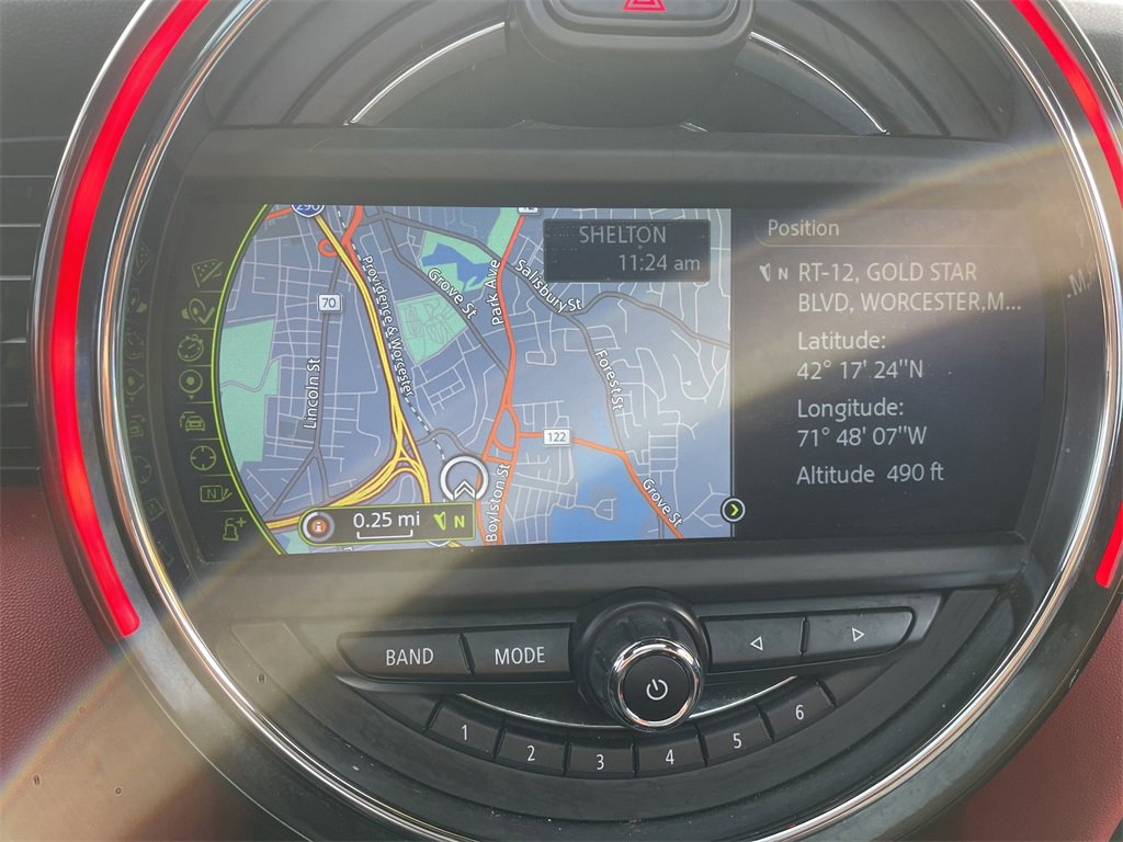 Used 2015 MINI Cooper S image 19