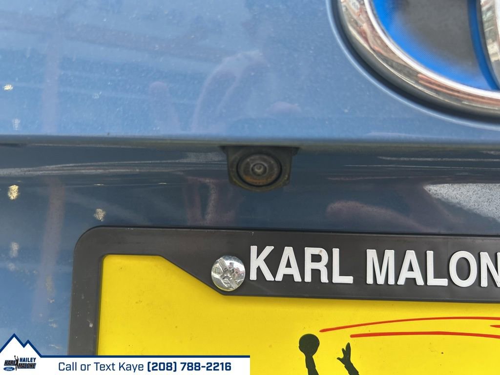 Used 2023 Toyota RAV4 SE w/ Convenience Package image 9