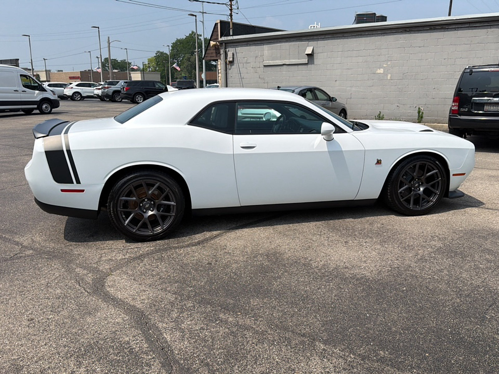 Used 2019 Dodge Challenger R/T Scat Pack w/ Plus Package RWD image 9