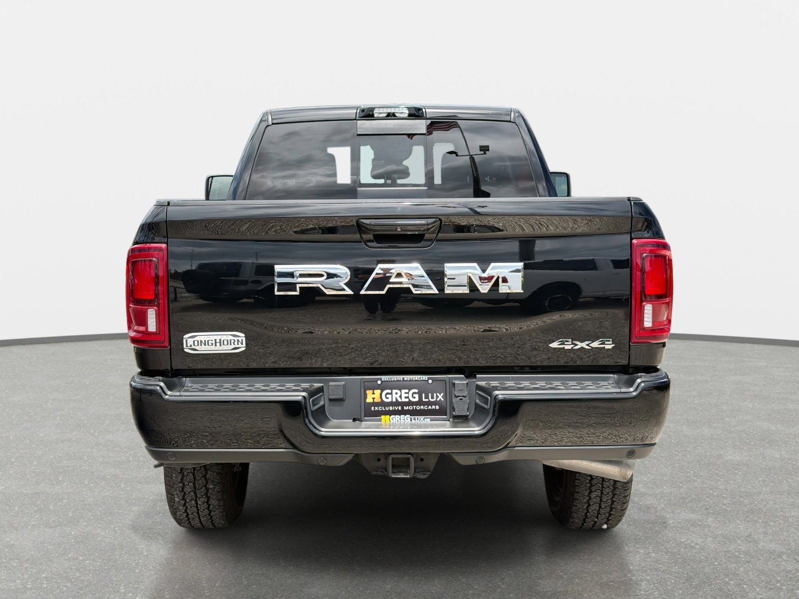 Used 2025 RAM 3500 Longhorn AWD/4WD image 4
