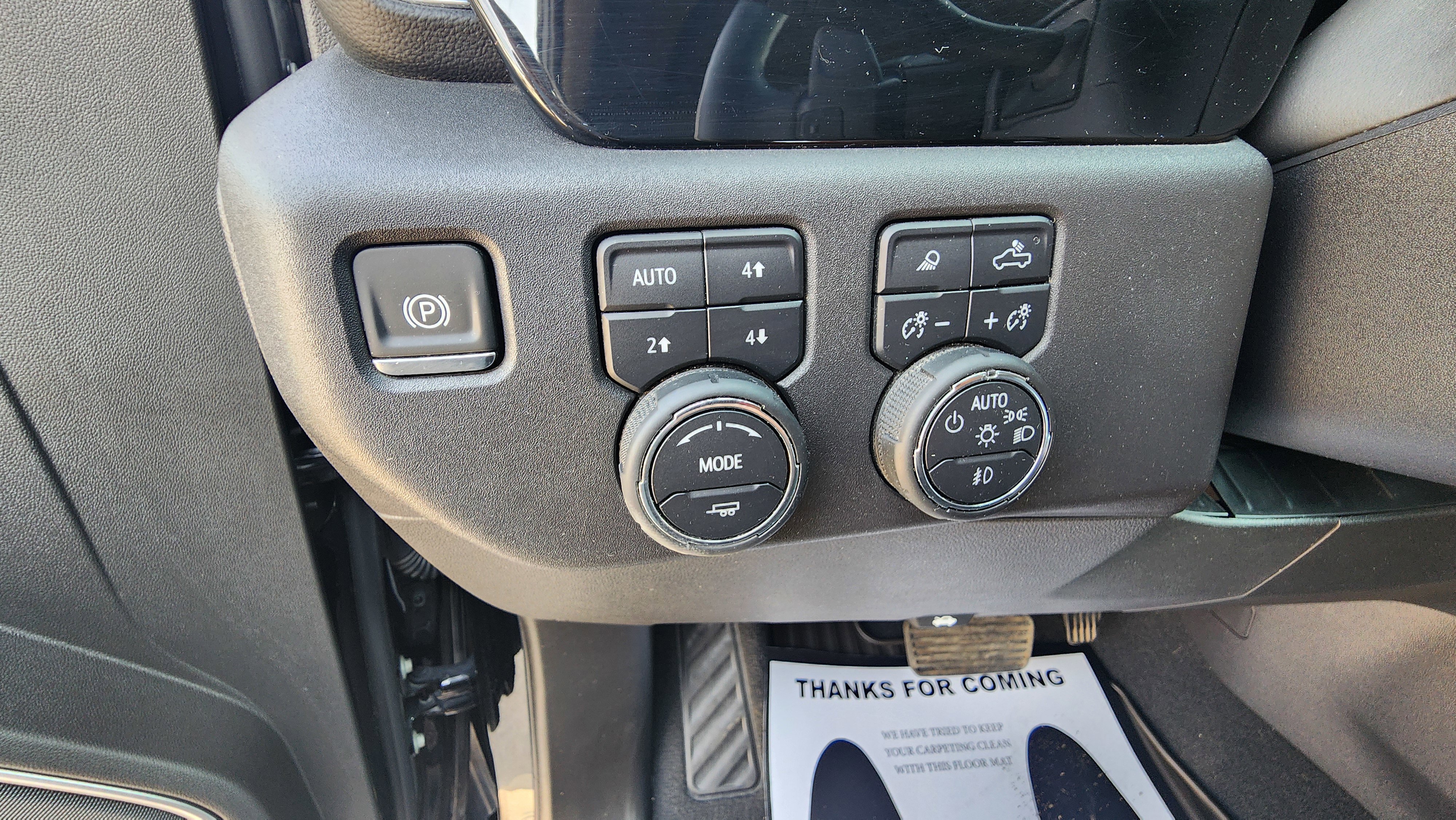 Used 2025 Chevrolet Silverado 1500 LTZ w/ Z71 Off-Road Package image 13