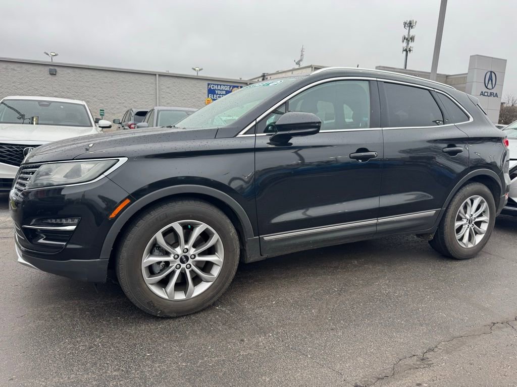 Used 2015 Lincoln MKC FWD w/ Equipment Group 101A Select image 2