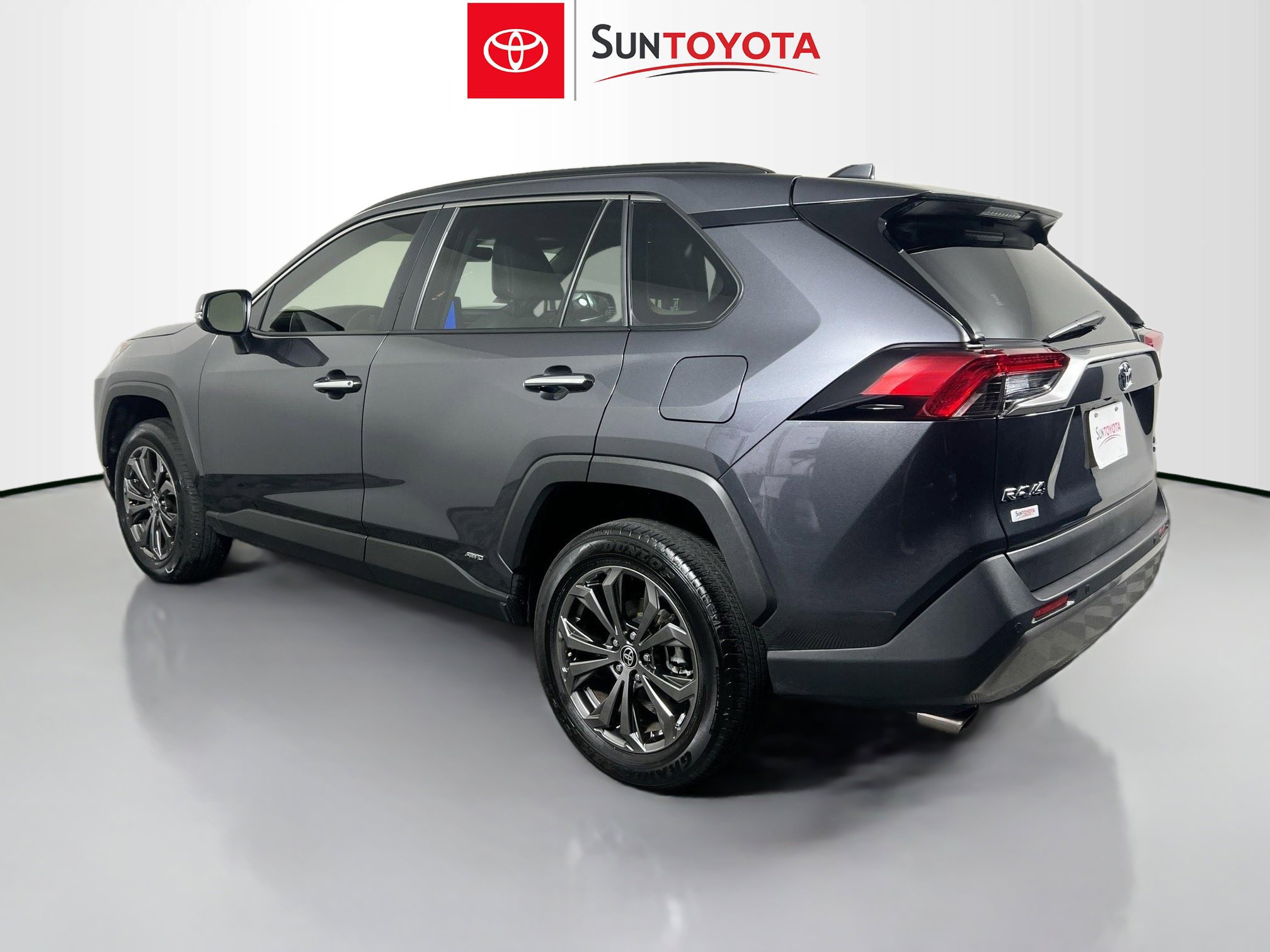 Used 2024 Toyota RAV4 Limited image 6