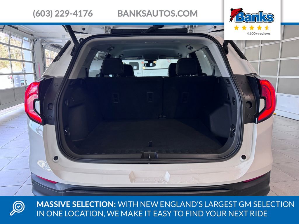 Used 2021 GMC Terrain SLE w/ Driver Convenience Package image 7