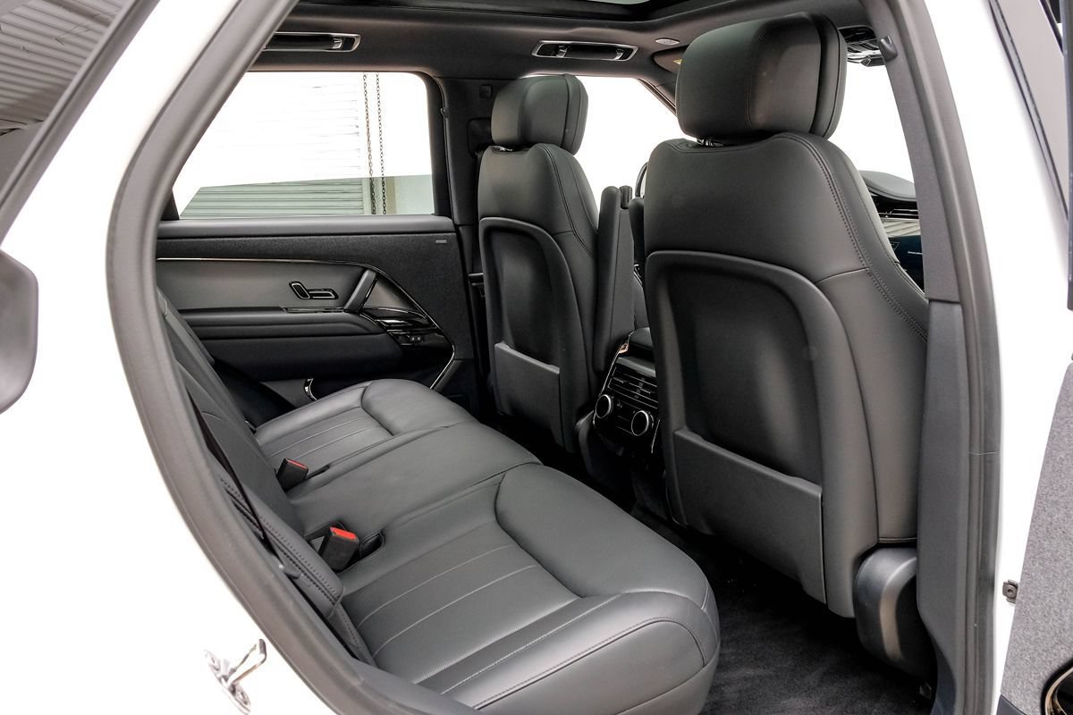 Used 2024 Land Rover Range Rover Sport Dynamic SE AWD/4WD image 32