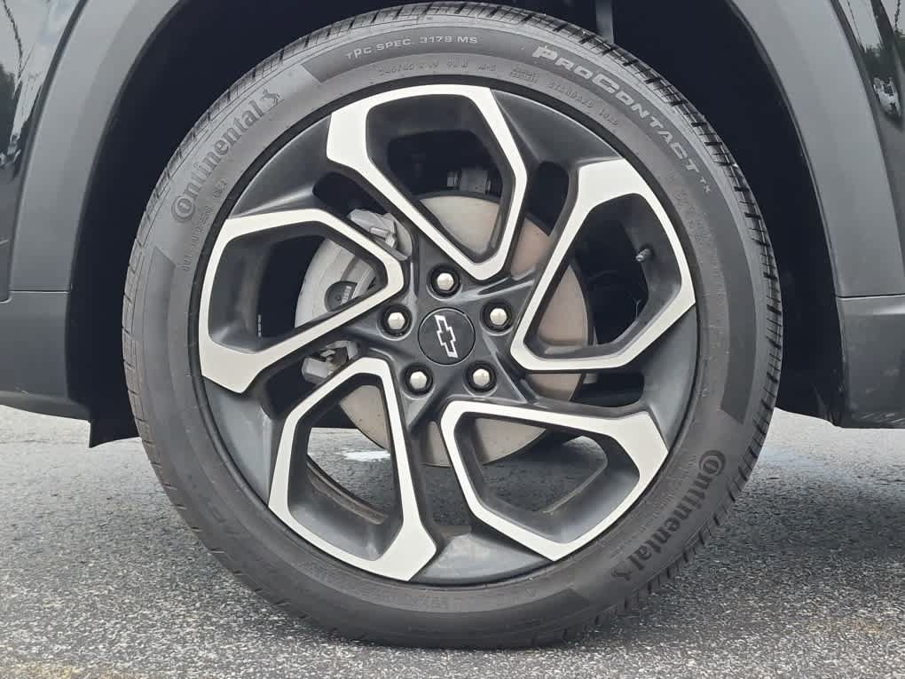 Used 2025 Chevrolet Trax RS w/ Driver Confidence Package FWD image 6