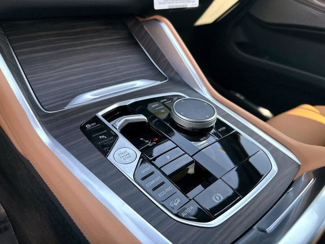 New 2026 BMW X6 xDrive40i w/ Premium Package image 29