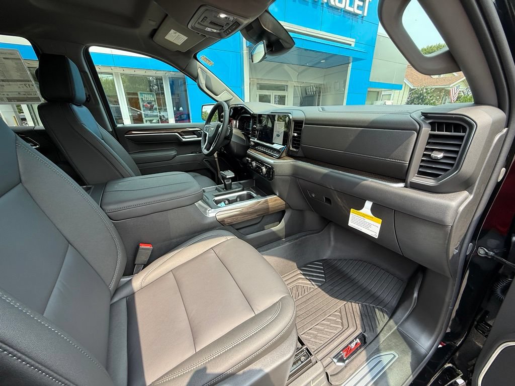 New 2026 Chevrolet Silverado 1500 LT w/ Z71 Off-Road Package AWD/4WD image 42