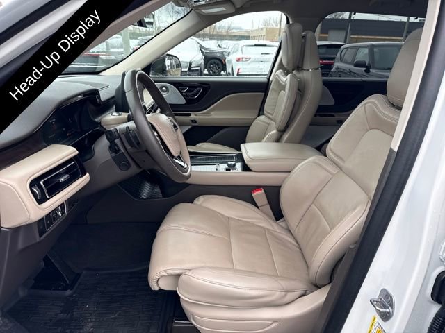Certified 2023 Lincoln Aviator Reserve w/ Equipment Group 201A image 14