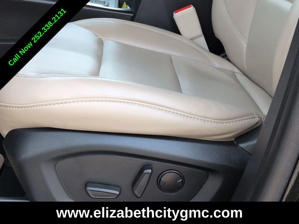 Used 2022 Ford Explorer XLT w/ Equipment Group 202A RWD image 22