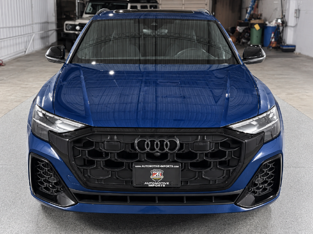 Used 2024 Audi SQ8 Premium Plus AWD/4WD image 3