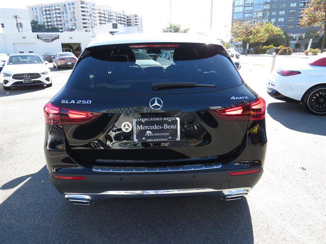 Used 2025 Mercedes-Benz GLA 250 4MATIC image 3