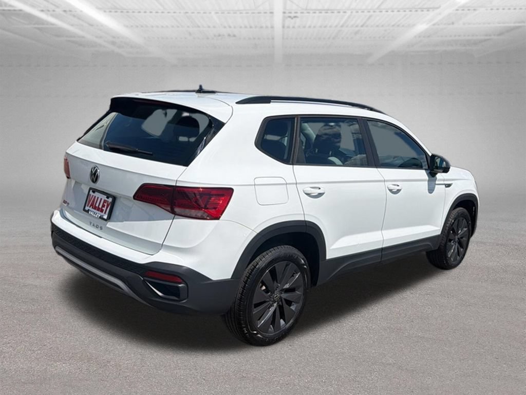 Used 2023 Volkswagen Taos S w/ Driver Assistance Package FWD image 13