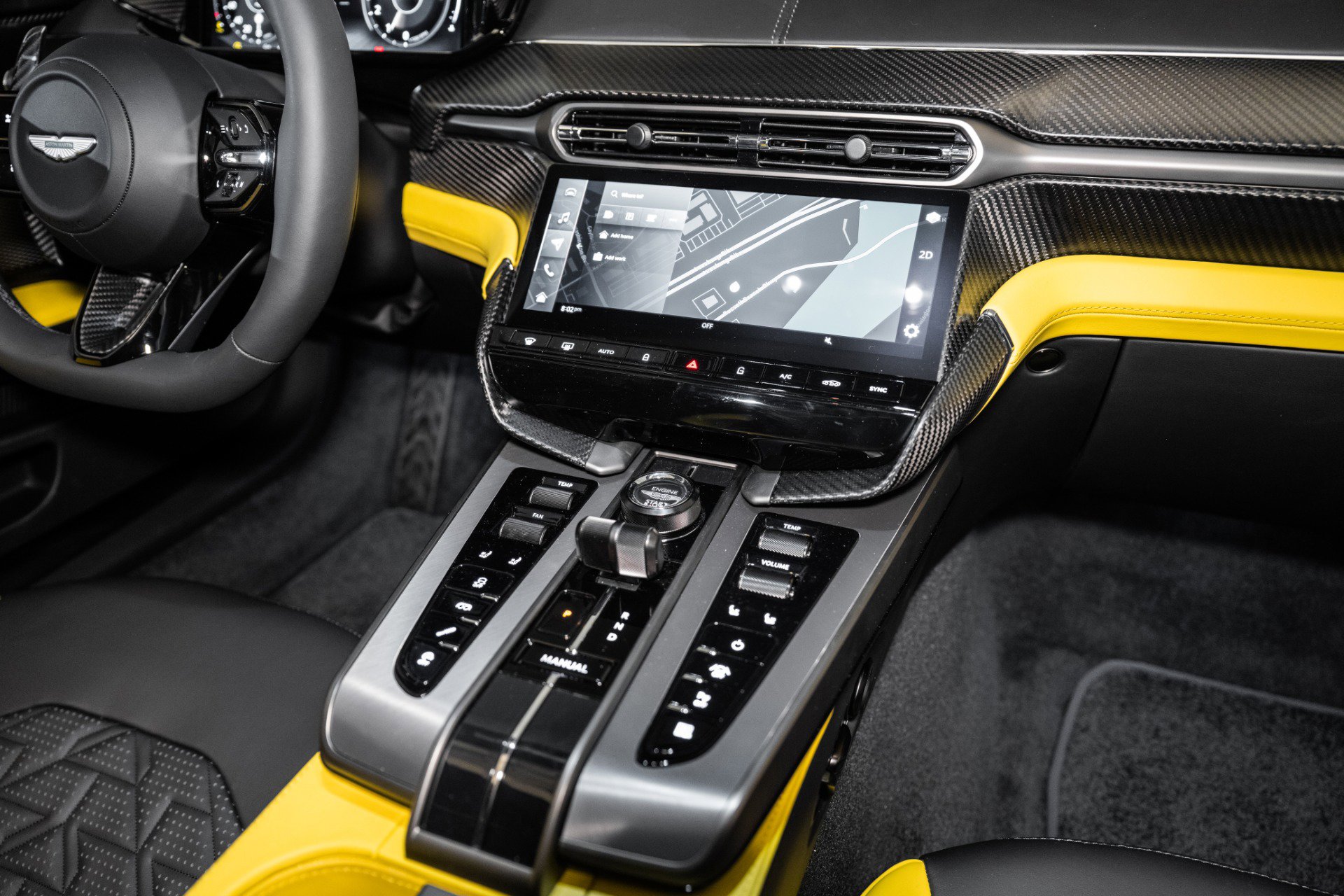 Used 2025 Aston Martin Vanquish image 25