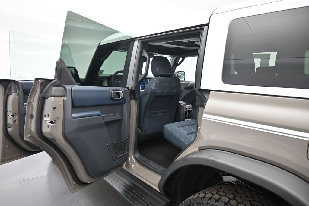 New 2026 Ford Bronco Heritage Edition AWD/4WD image 18