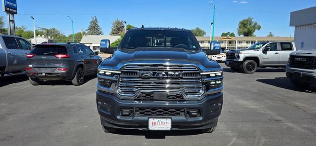 Used 2026 RAM 2500 Laramie AWD/4WD image 3