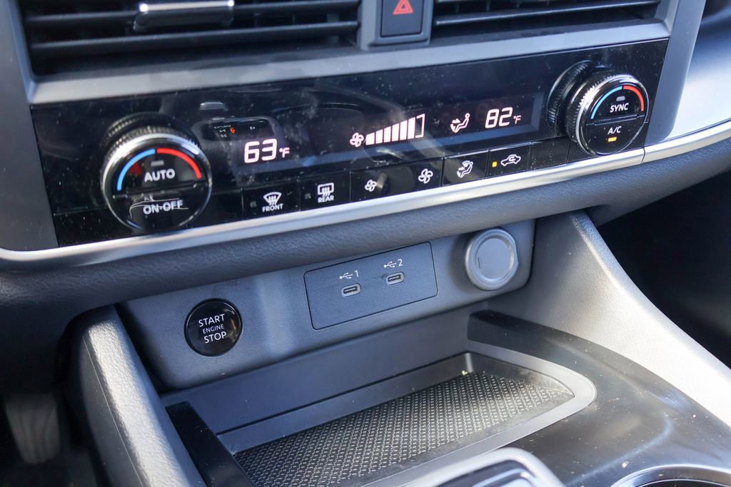 Certified 2026 Nissan Rogue SV image 14