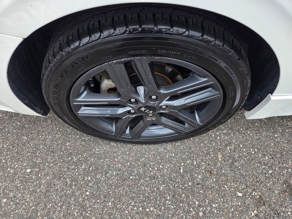 Used 2021 Kia Forte GT-Line w/ GT-Line Premium Package image 13