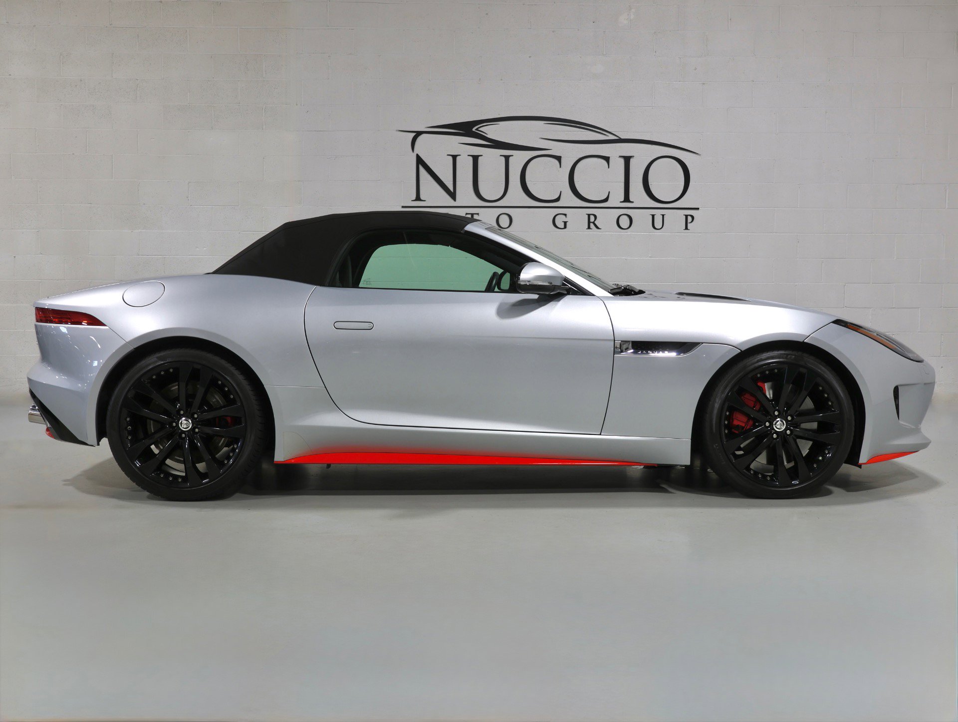 Used 2014 Jaguar F-TYPE S image 43