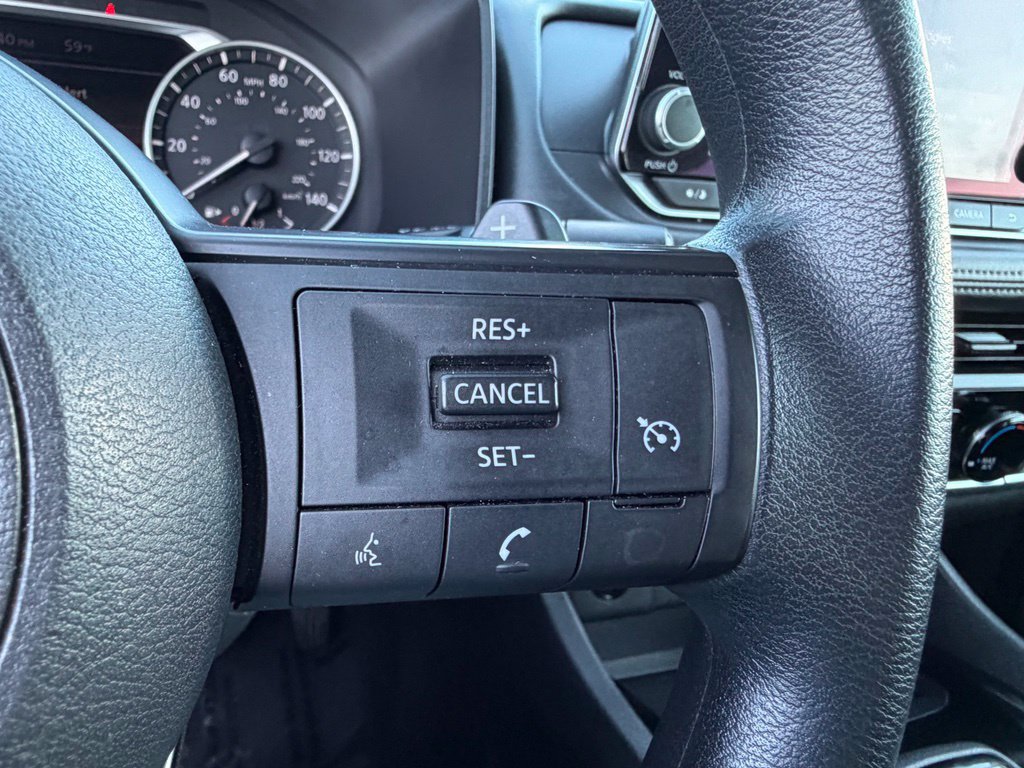 Used 2024 Nissan Rogue S FWD image 25