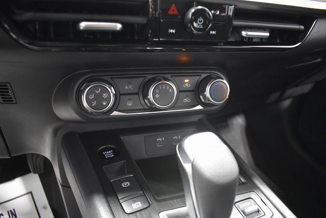 Certified 2026 Nissan Kicks S image 18