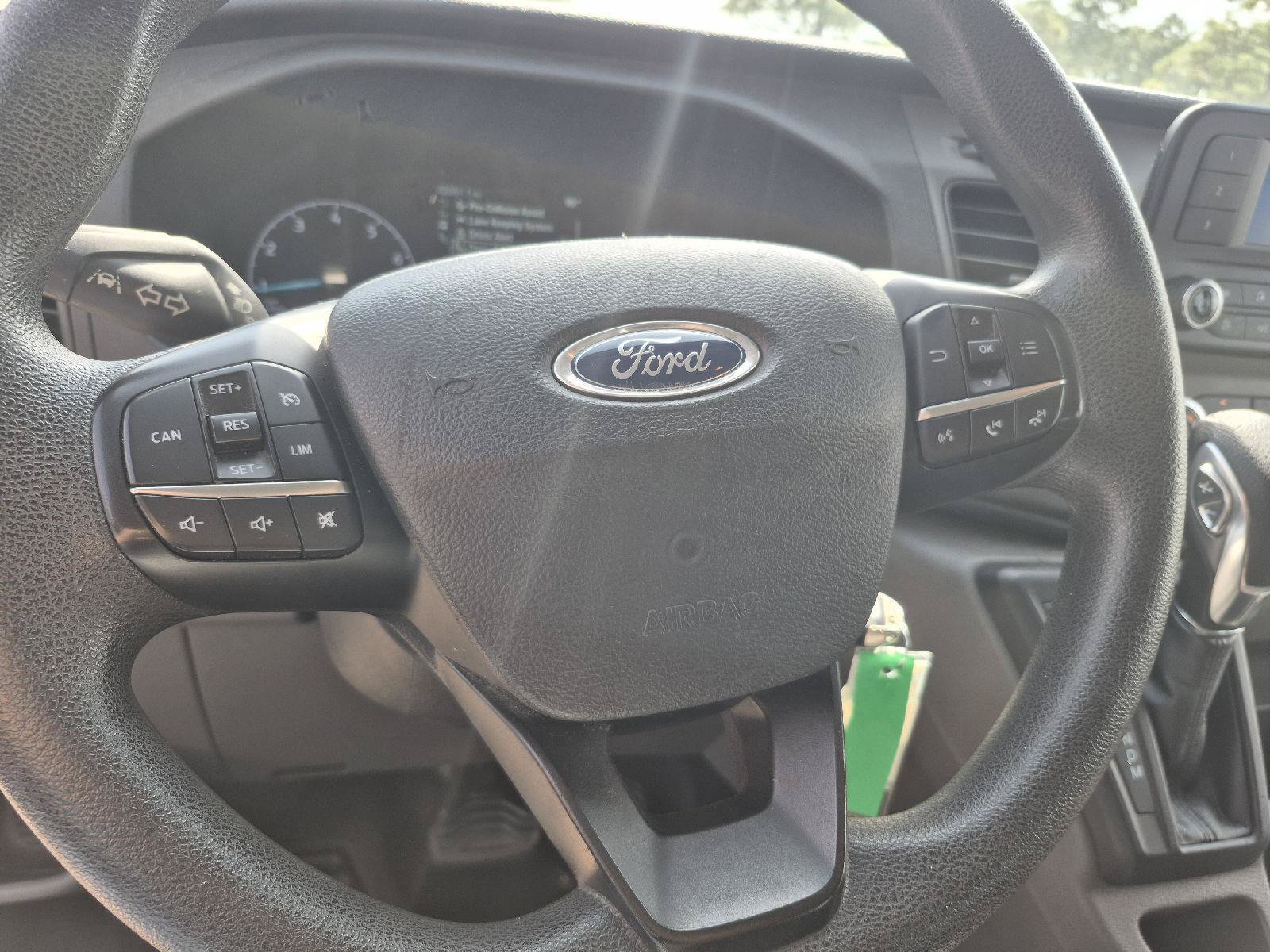Used 2020 Ford Transit 350 XLT RWD image 5