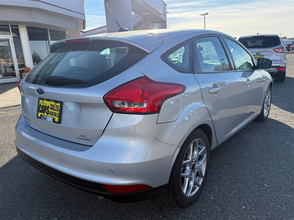 Used 2015 Ford Focus SE w/ Equipment Group 201A image 8