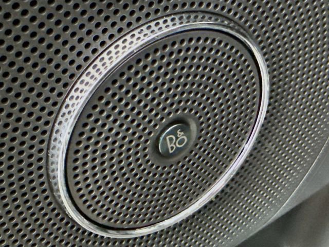 Used 2024 Ford Expedition Limited image 19