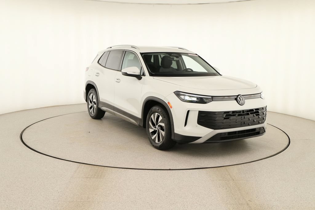 Used 2025 Volkswagen Tiguan S FWD image 10
