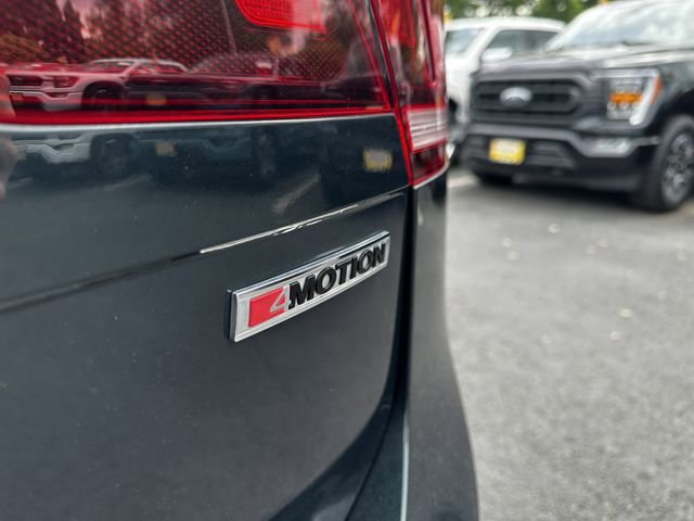 Used 2019 Volkswagen Tiguan SEL R-Line AWD/4WD image 46