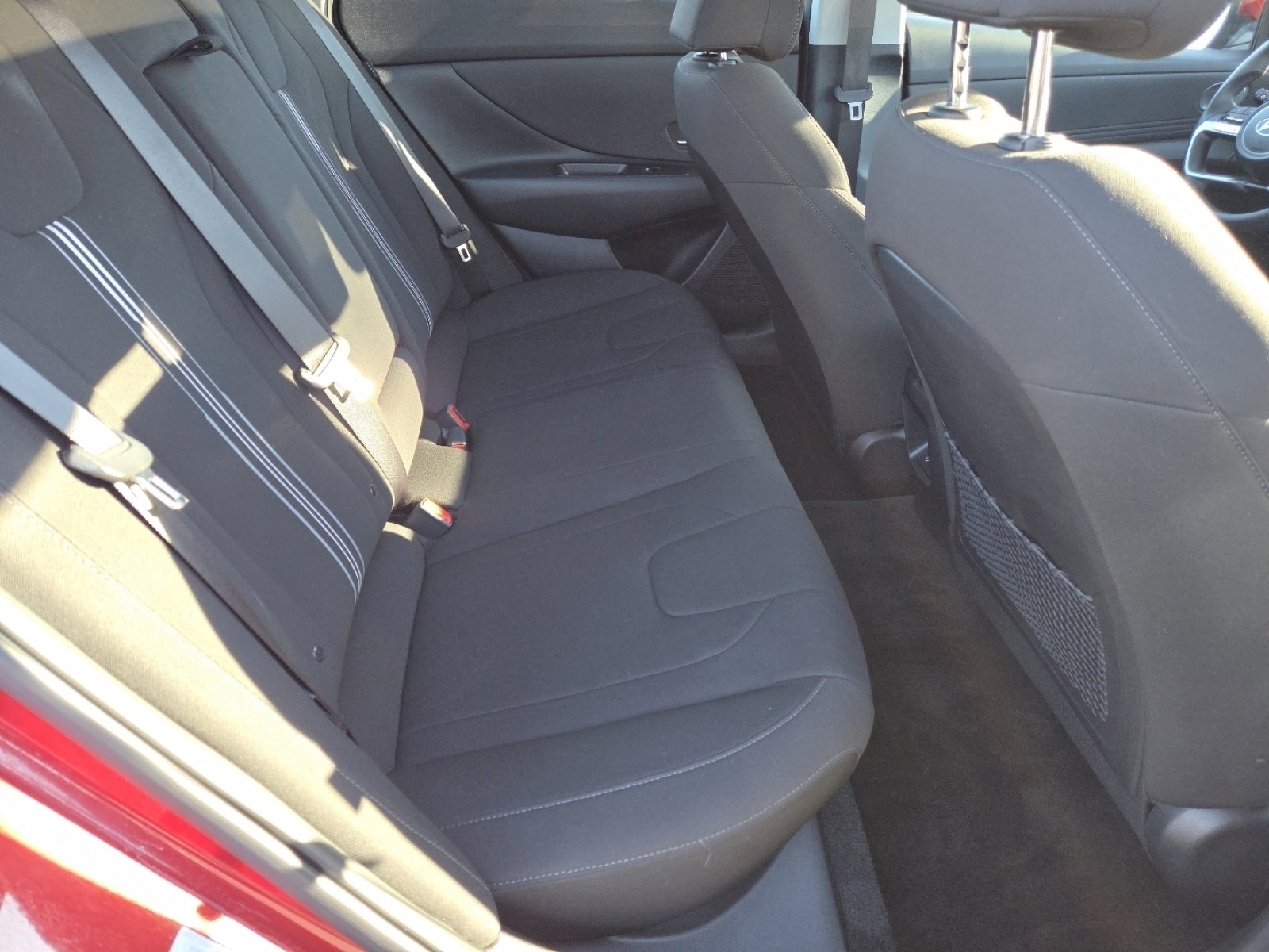 Used 2025 Hyundai Elantra SEL image 24