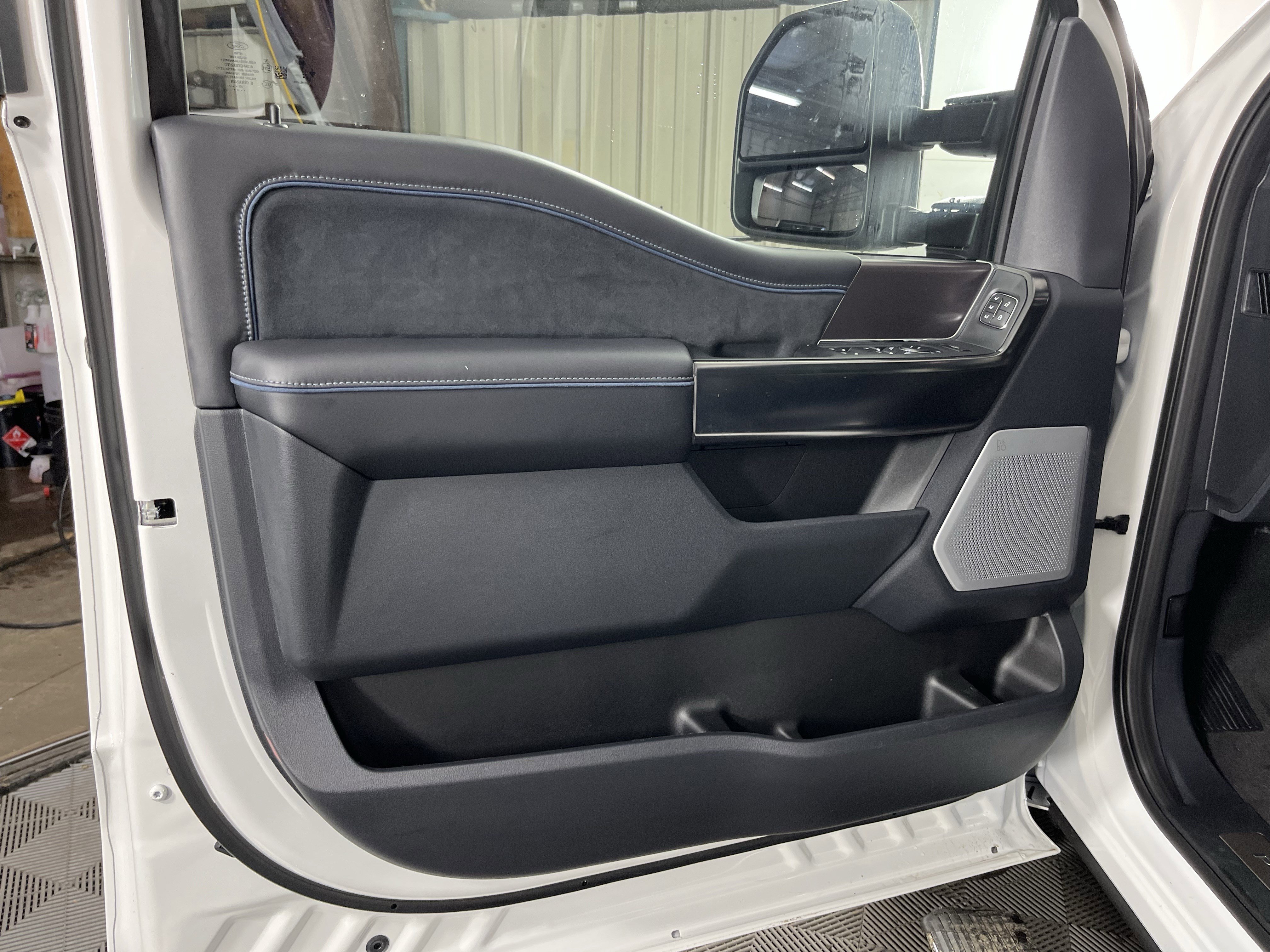 New 2026 Ford F350 Platinum image 15