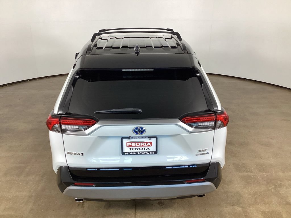 Used 2023 Toyota RAV4 XSE AWD/4WD image 11