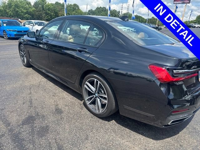 Used 2021 BMW 740i xDrive w/ M Sport Package AWD/4WD image 14