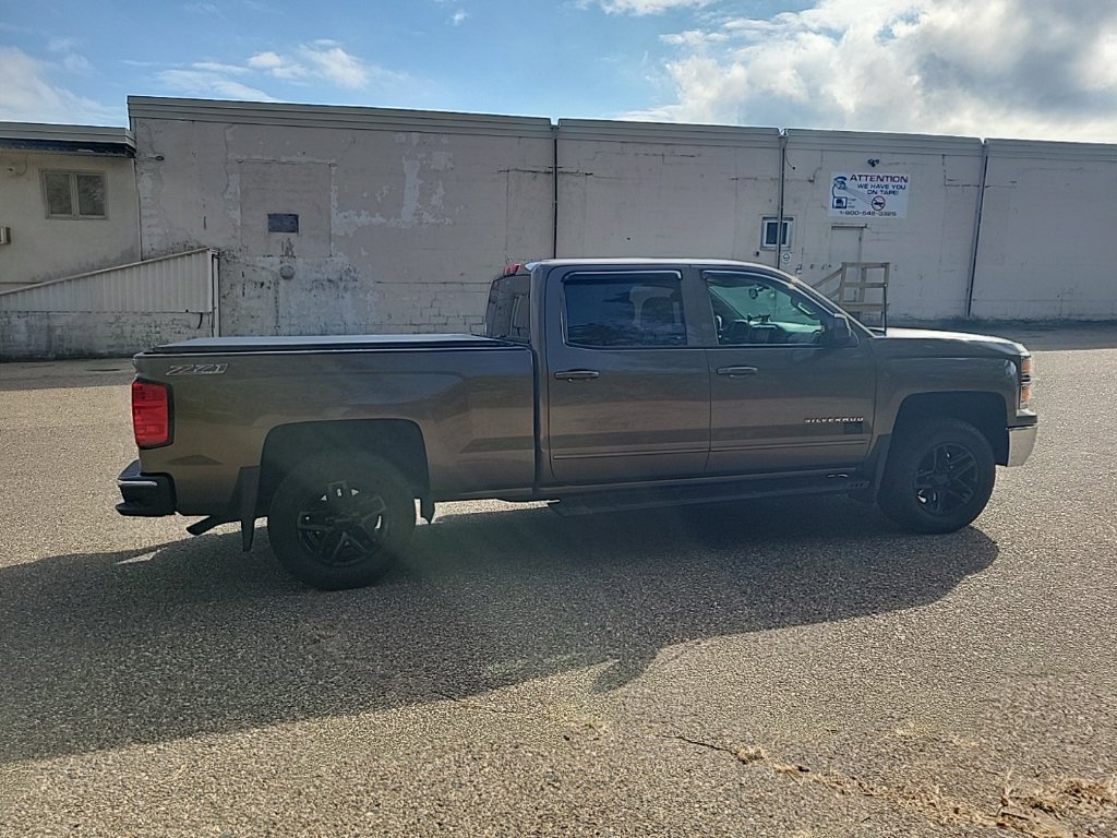 Used 2015 Chevrolet Silverado 1500 LT w/ All Star Edition AWD/4WD image 9