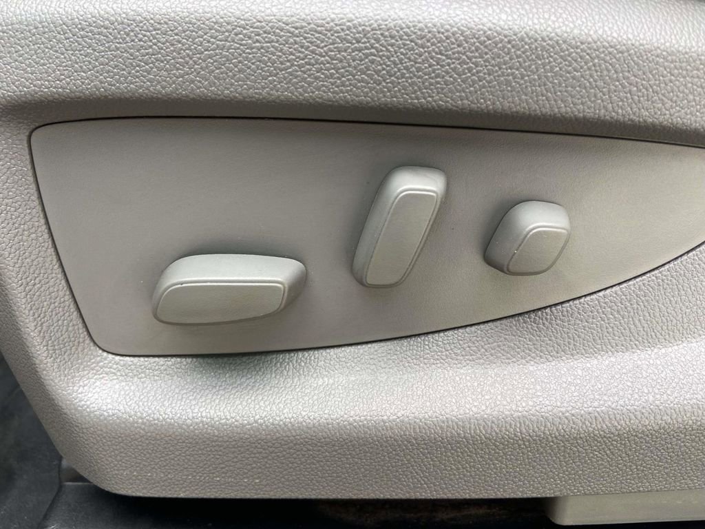 Used 2018 GMC Sierra 1500 SLT image 18