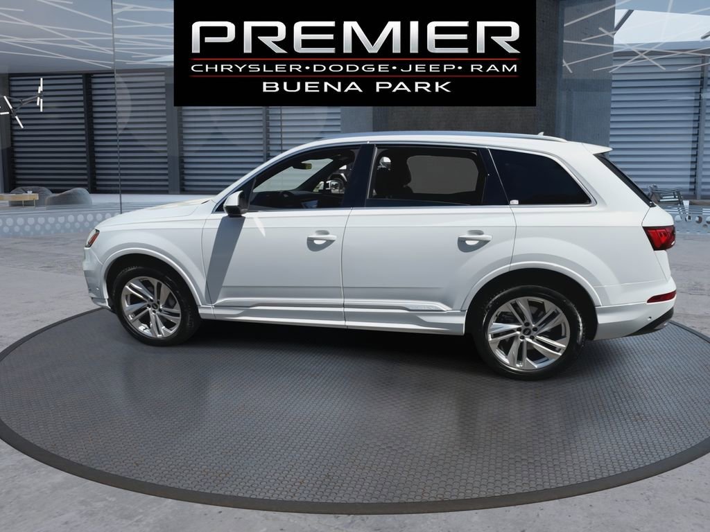 Used 2021 Audi Q7 3.0T Premium AWD/4WD image 5