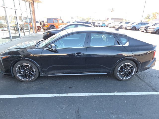 Used 2025 Kia K4 GT-Line w/ GT-Line Sunroof Package FWD image 1