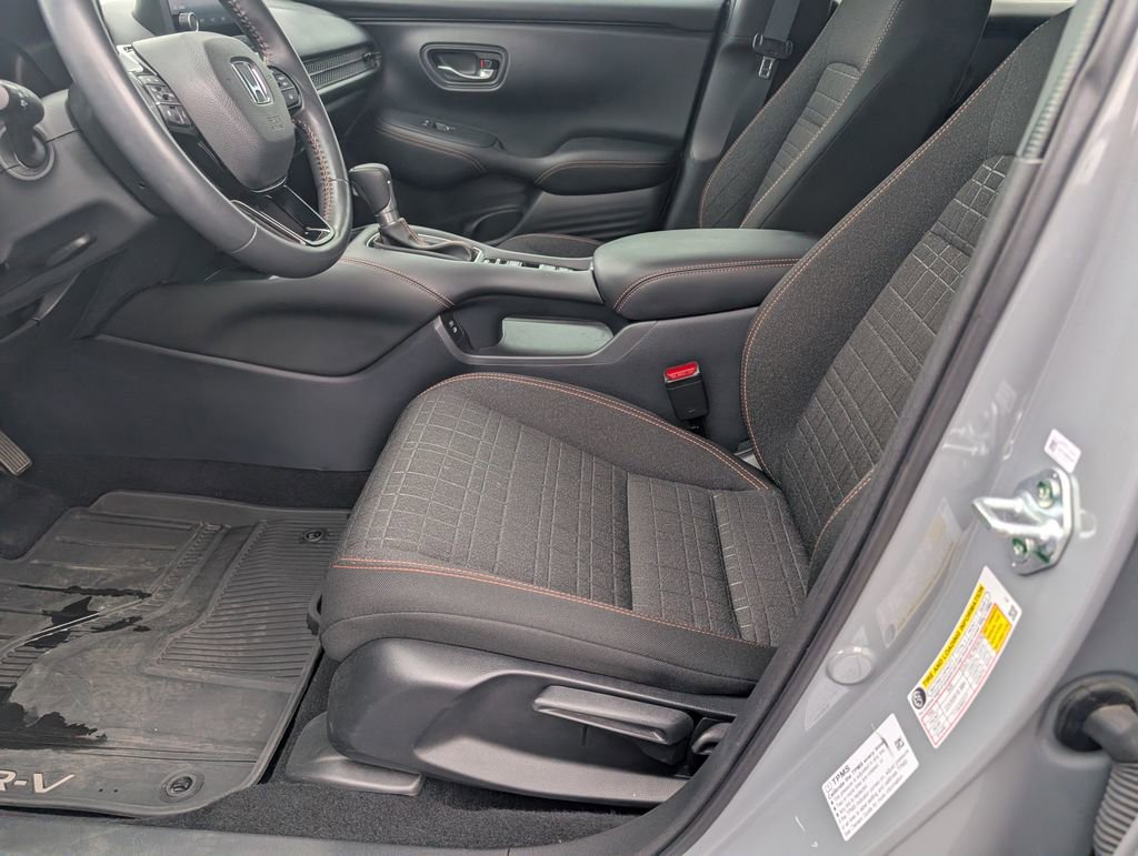 Used 2024 Honda HR-V Sport image 12