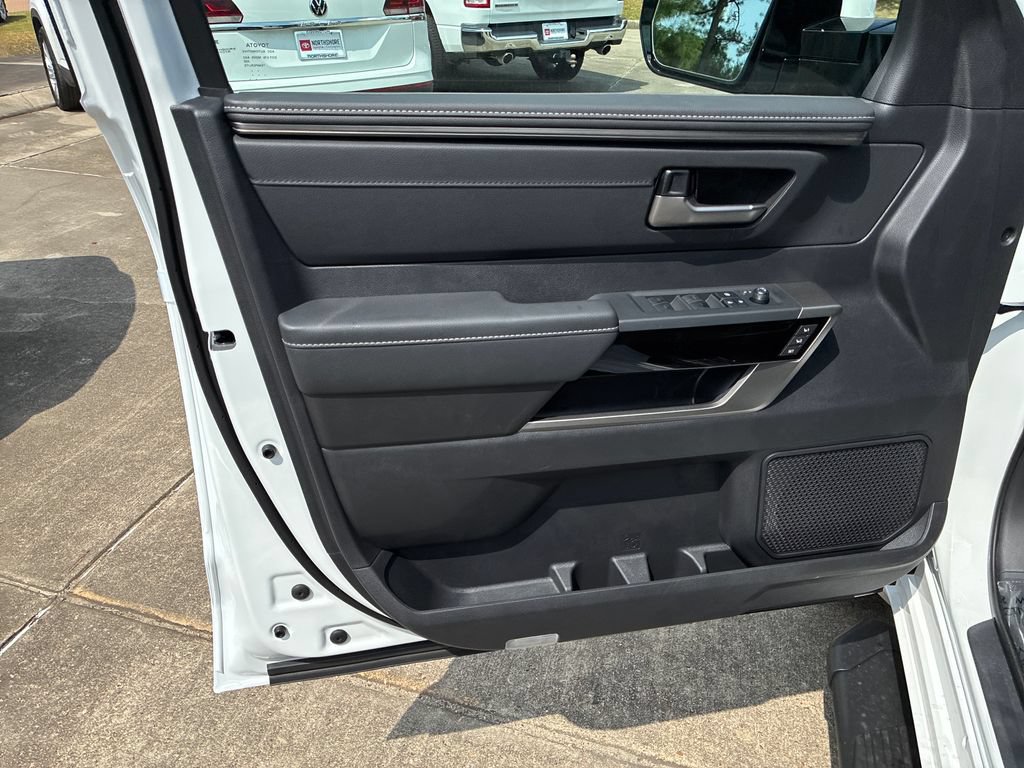 New 2026 Toyota Tundra Limited AWD/4WD image 12
