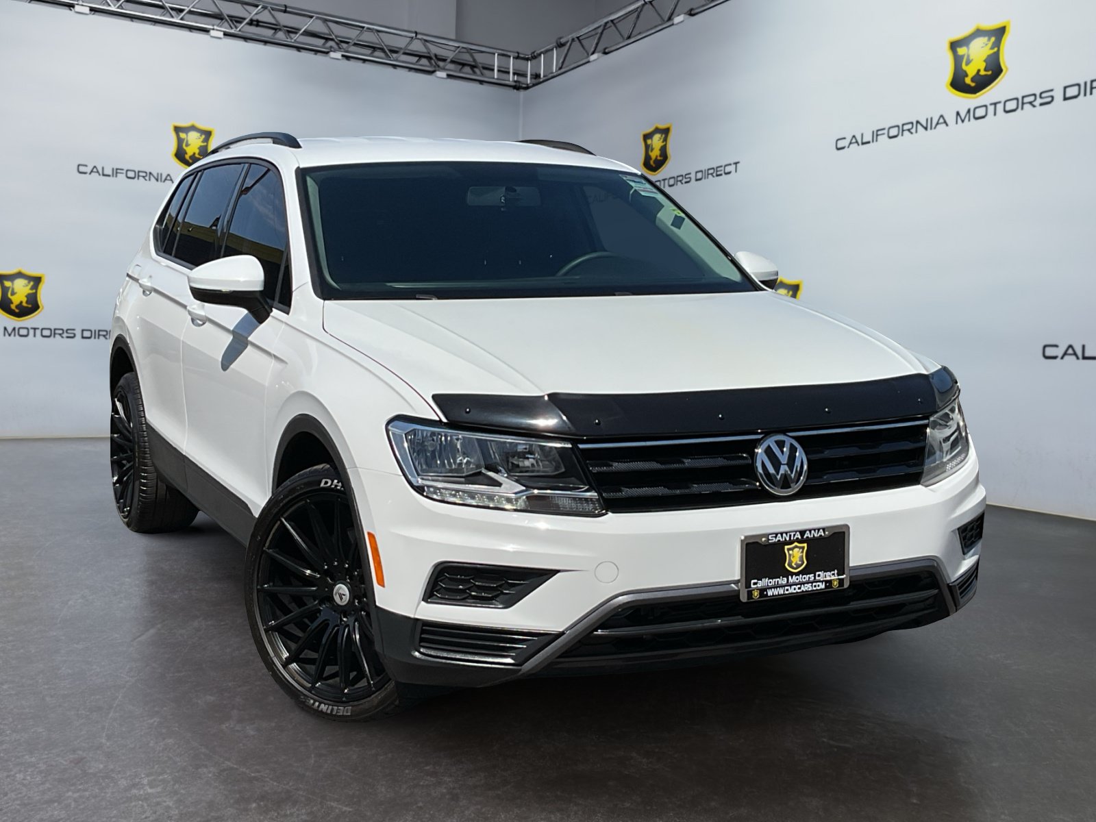 Used 2020 Volkswagen Tiguan S FWD image 3