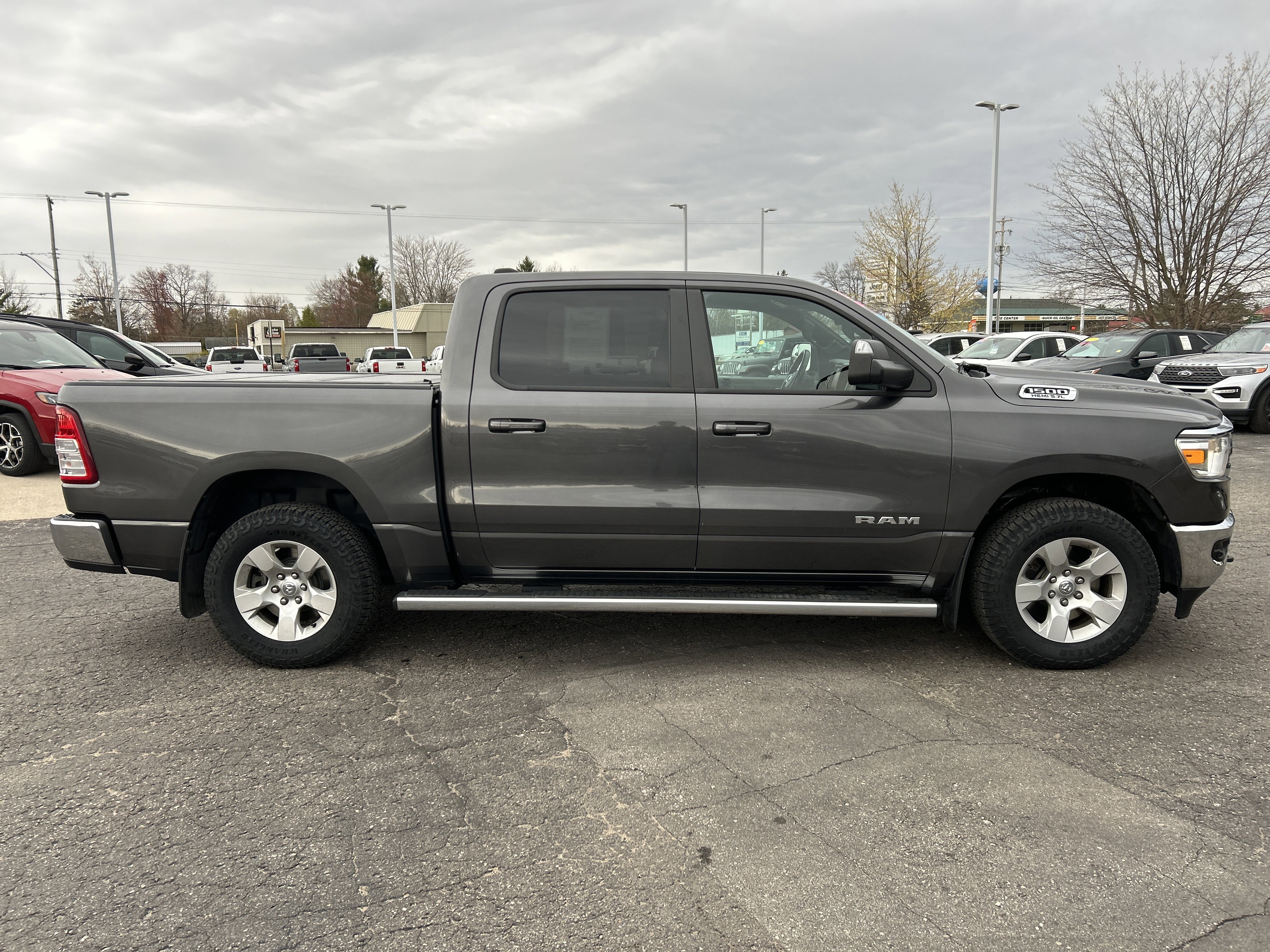 Used 2022 RAM 1500 Big Horn AWD/4WD image 2